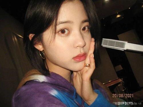 国产最新自拍,捕捉时代光影,展现青春风采